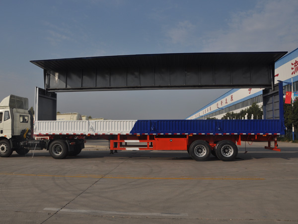 展翼廂式運輸半掛車